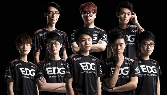 用一个几乎 用一个几乎