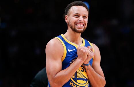 的对手露出 的对手露出