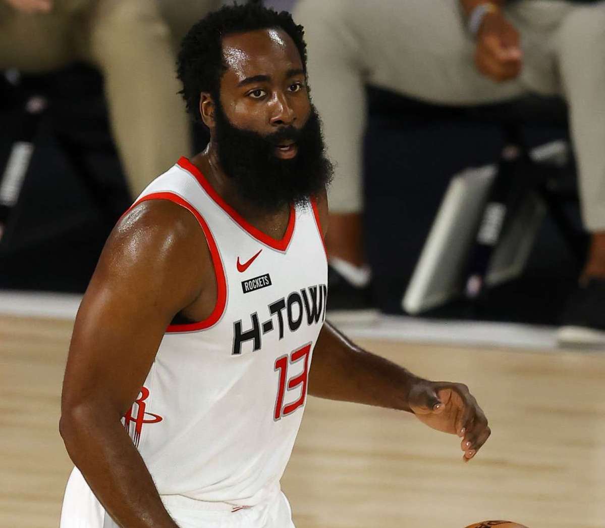 一个或两个 一个或两个