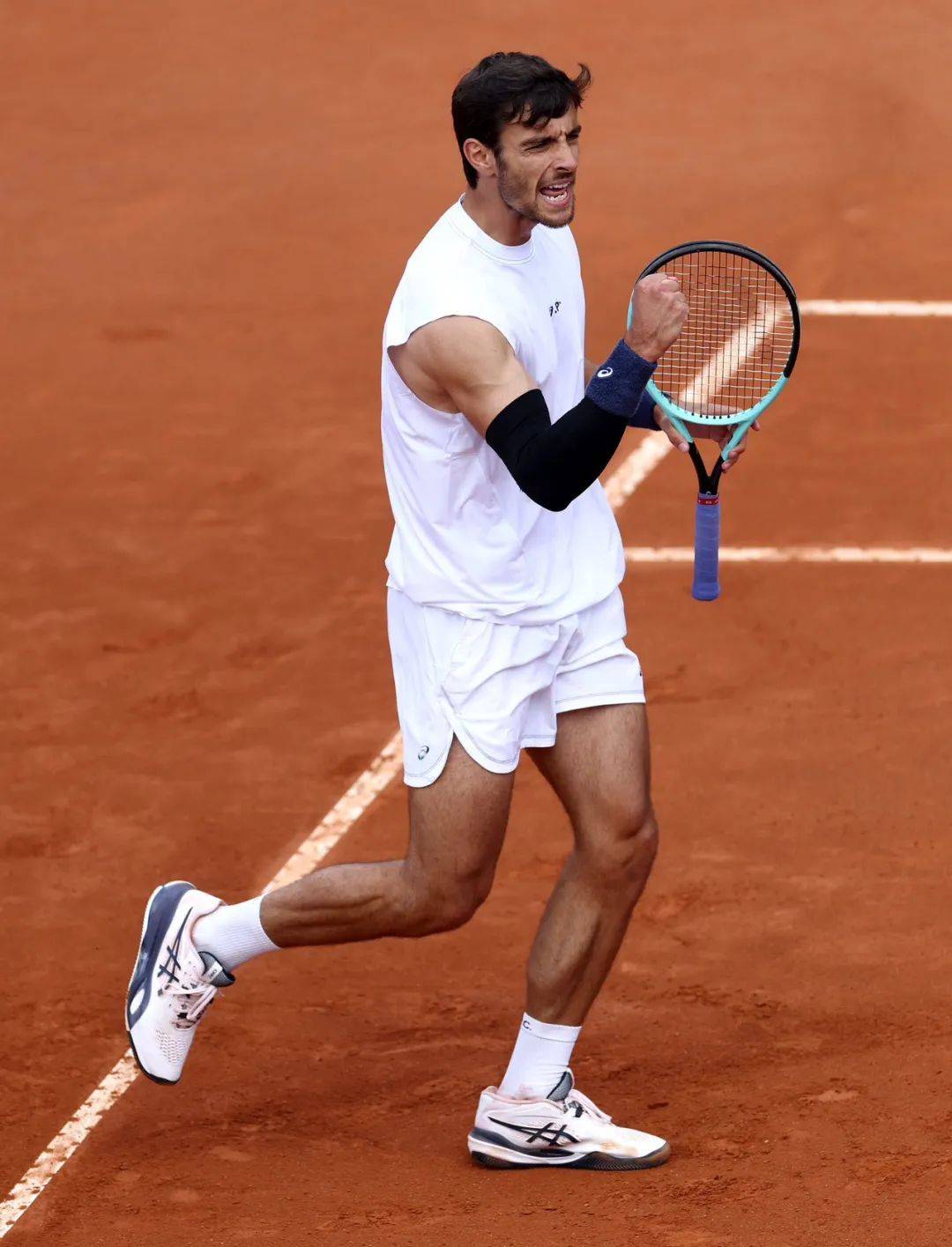 功帮助数十 功帮助数十