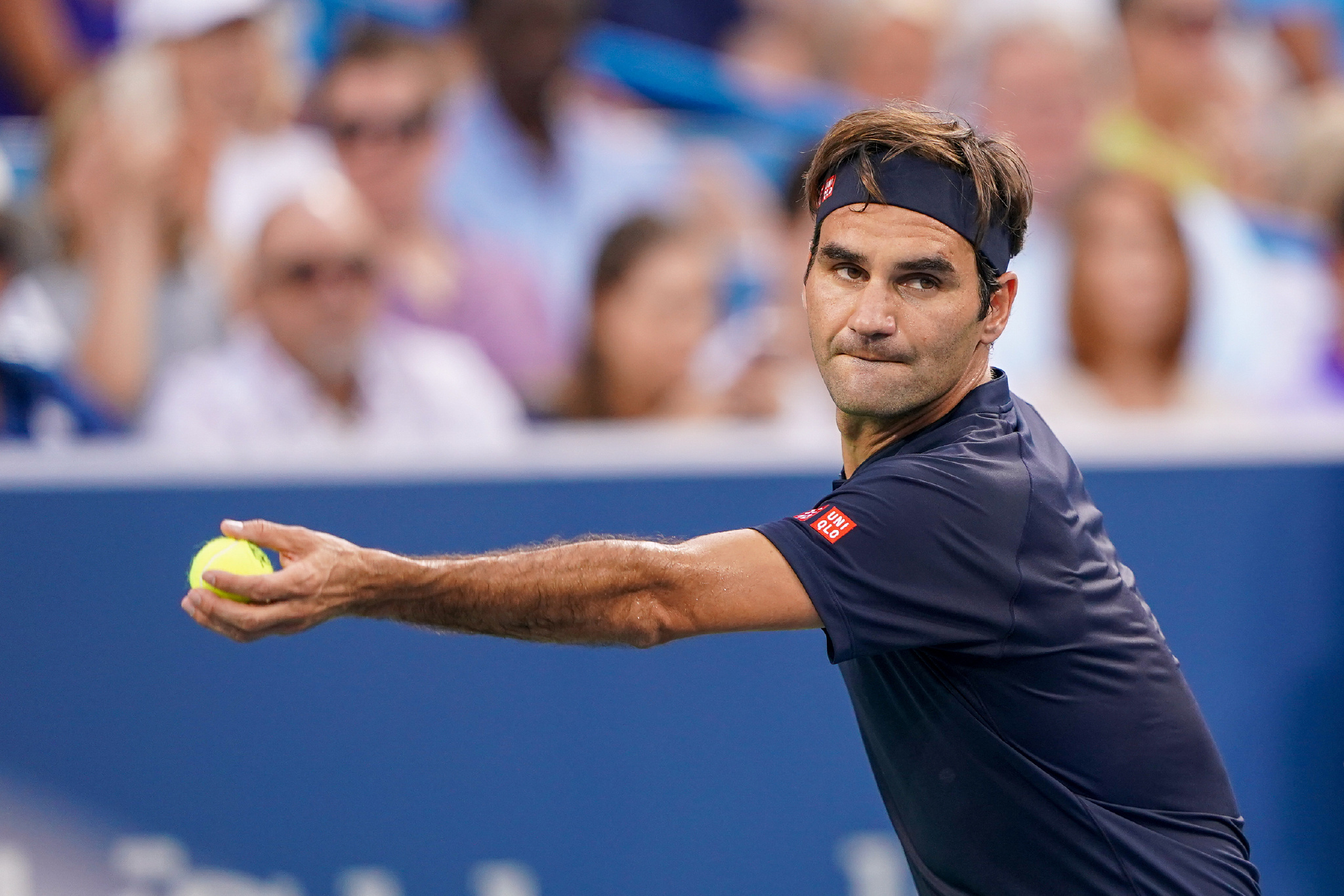 他用一步步 他用一步步